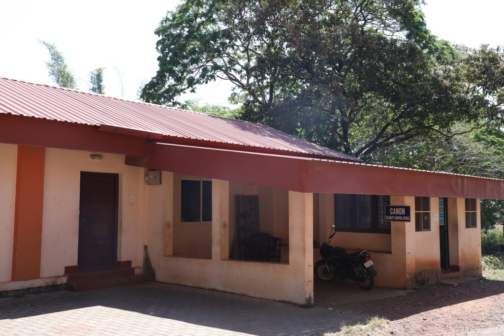 28.Security_Control_Room